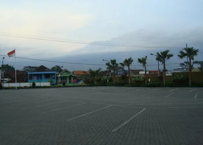 Batu Wonderland Hotel & Resort Malang