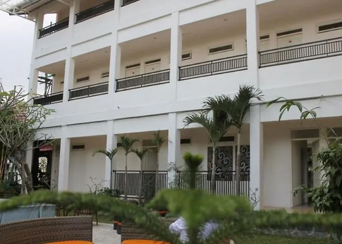 Grand Kalpataru Syariah Hotel Malang